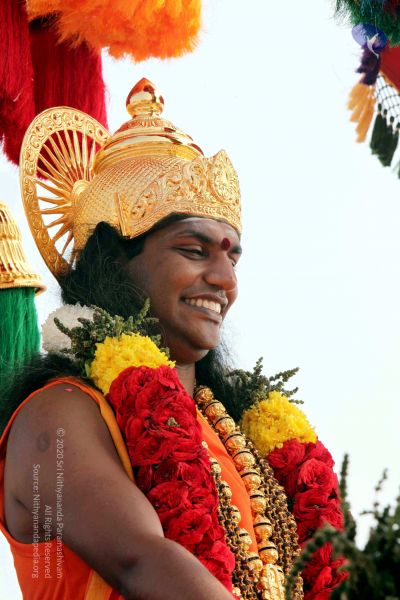 File:20091227IMG 9579 CMP WM00001000 Procession.jpg