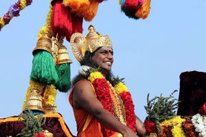 20091227IMG 9616 CMP WM00001000 Procession.jpg