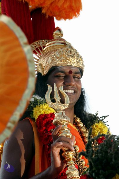 File:20091227IMG 9654 CMP WM00001000 Procession.jpg