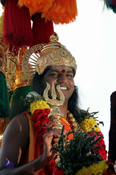 File:20091227IMG 9657 CMP WM00001000 Procession.jpg