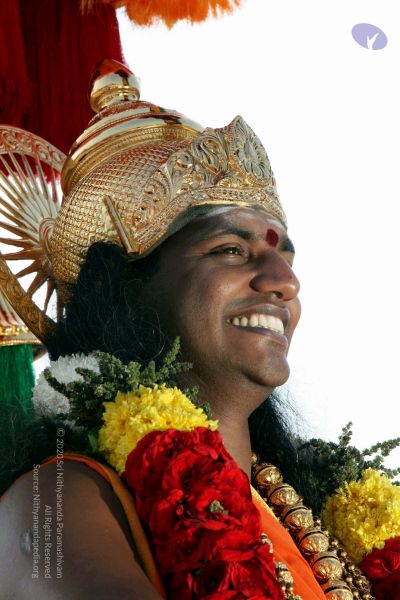 File:20091227IMG 9663 CMP WM00001000 Procession.jpg