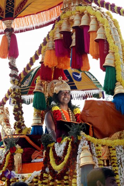 File:20091227IMG 9703 CMP WM00001000 Procession.jpg