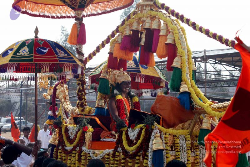 File:20091227IMG 9728 CMP WM00001000 Procession.jpg