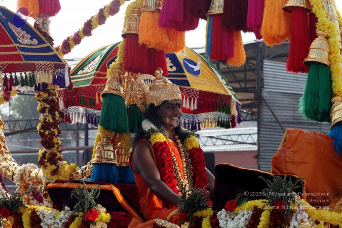 20091227IMG 9732 CMP WM00001000 Procession.jpg