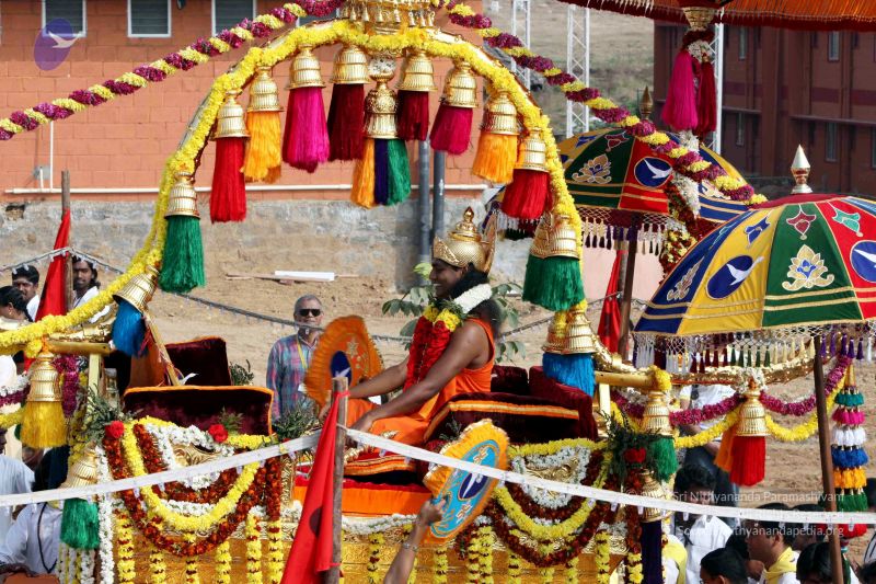 File:20091227IMG 9745 CMP WM00001000 Procession.jpg