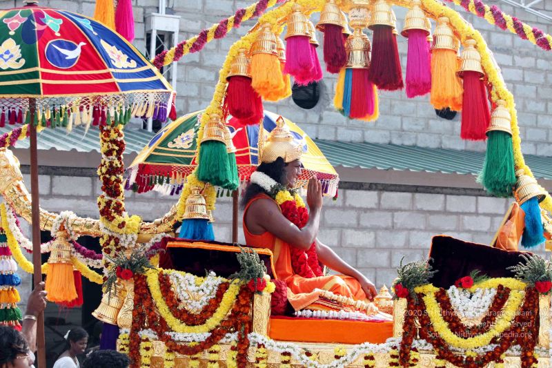 File:20091227IMG 9761 CMP WM00001000 Procession.jpg