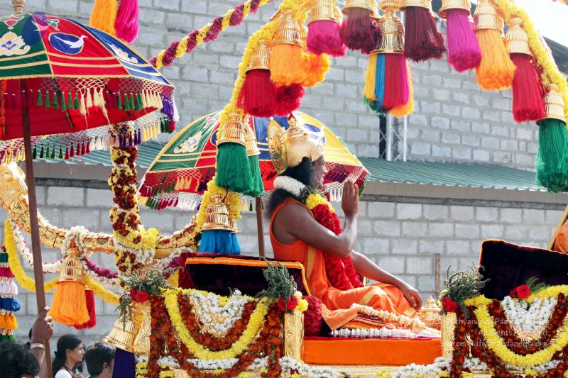 File:20091227IMG 9762 CMP WM00001000 Procession.jpg