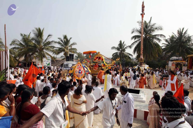 File:20091227IMG 9787 CMP WM00001000 Procession.jpg