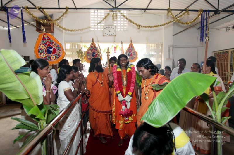 File:20091227IMG 9793 CMP WM00001000 Procession.jpg