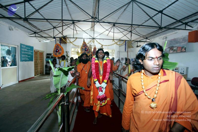 File:20091227IMG 9794 CMP WM00001000 Procession.jpg