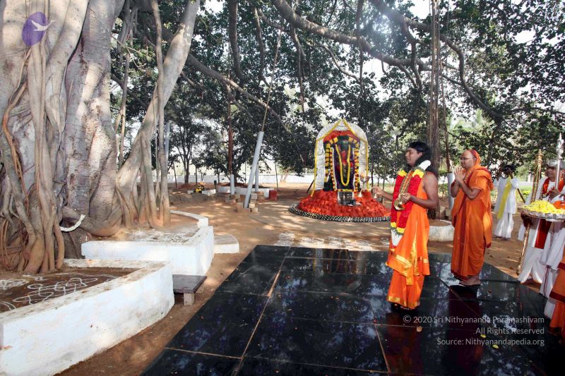 File:20091227IMG 9847 CMP WM00001000 Procession.jpg