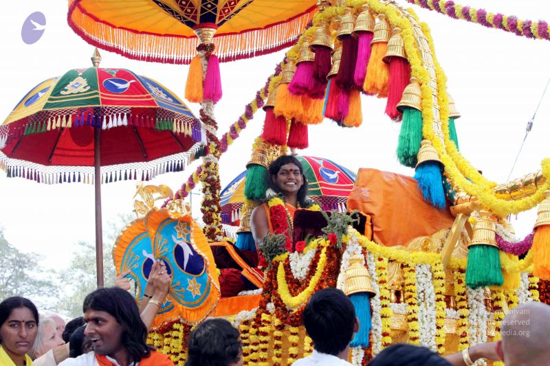 File:20091227IMG 9905 CMP WM00001000 Procession.jpg