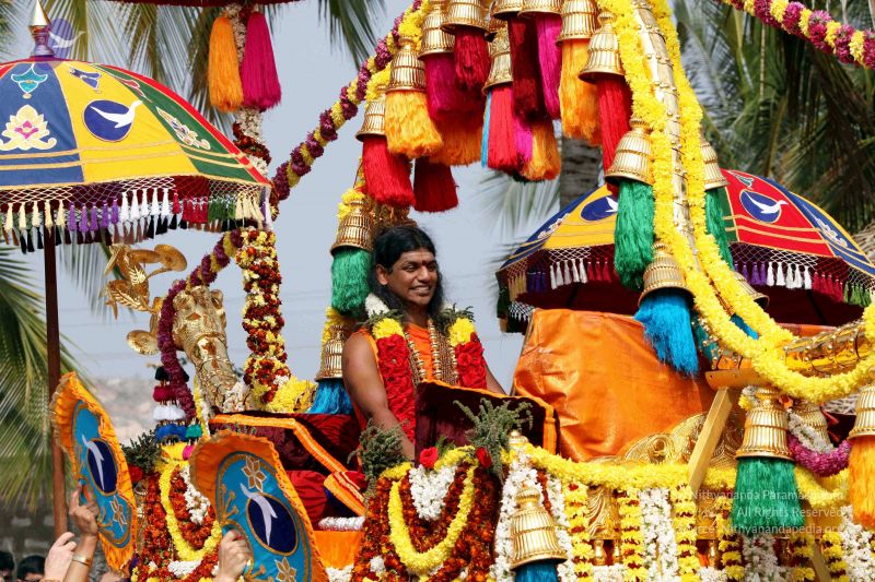 File:20091227IMG 9943 CMP WM00001000 Procession.jpg