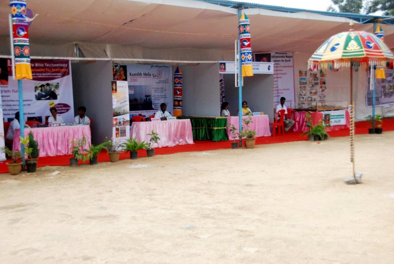 File:20091228DSC 7615 CMP WM00100 Stall.jpg