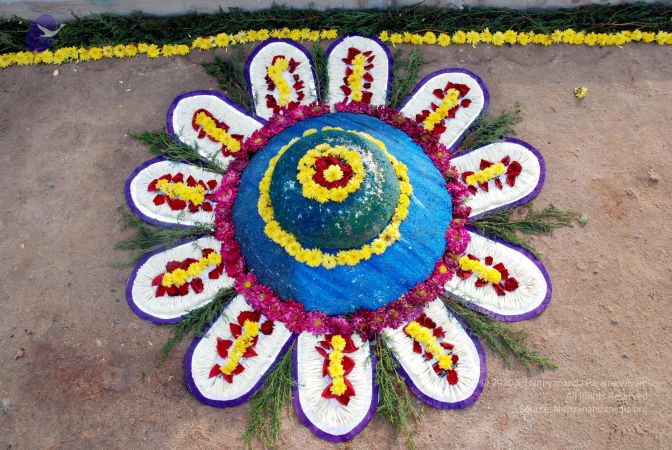 20091229DSC 7745 CMP WM00100 Procession.jpg