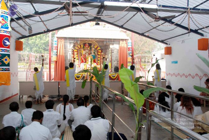 20091229DSC 7752 CMP WM00100 Procession.jpg