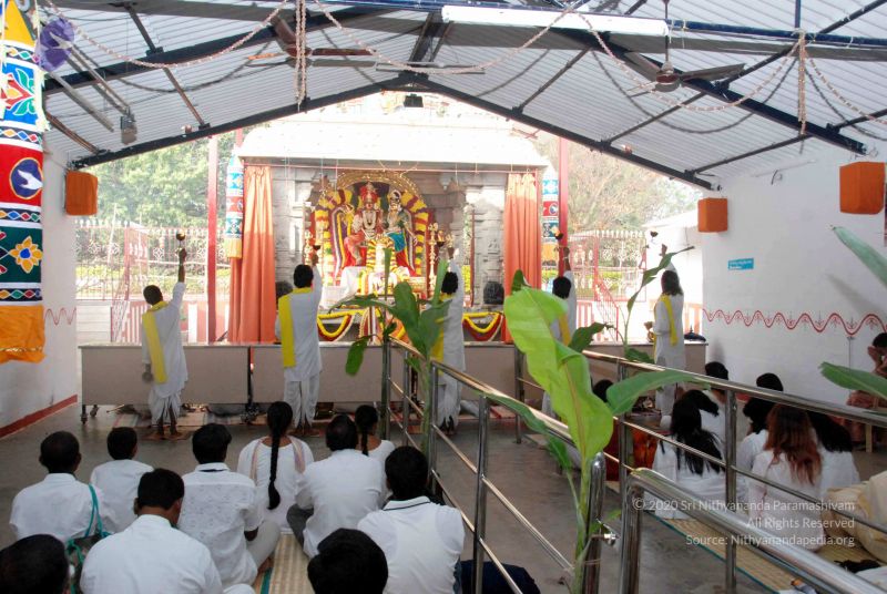 File:20091229DSC 7752 CMP WM00100 Procession.jpg