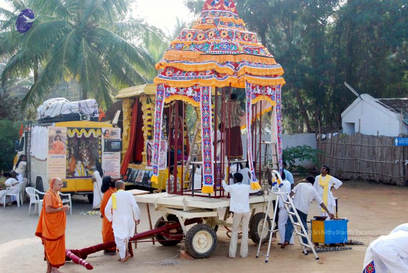 File:20091229DSC 7754 CMP WM00100 Procession.jpg