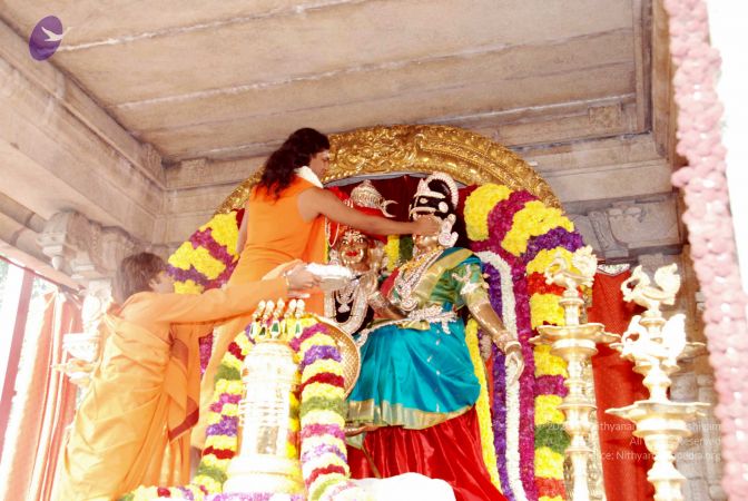 20091229DSC 7778 CMP WM00100 Procession.jpg