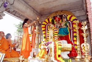 20091229DSC 7793 CMP WM00100 Procession.jpg