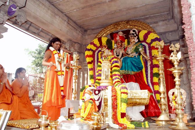 20091229DSC 7794 CMP WM00100 Procession.jpg