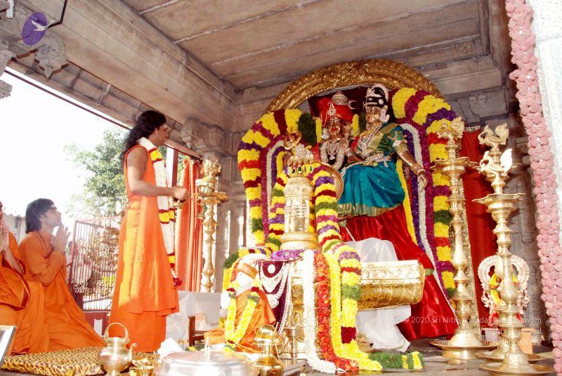 File:20091229DSC 7795 CMP WM00100 Procession.jpg