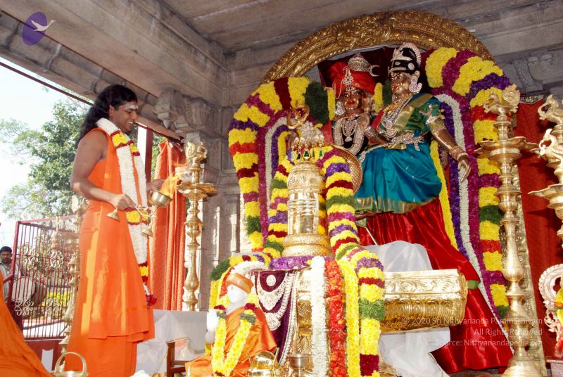 File:20091229DSC 7796 CMP WM00100 Procession.jpg