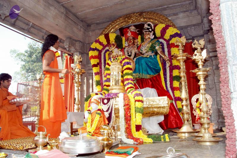 File:20091229DSC 7797 CMP WM00100 Procession.jpg