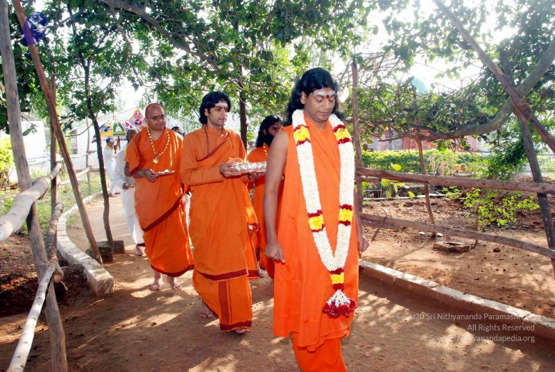 File:20091229DSC 7802 CMP WM00100 Procession.jpg