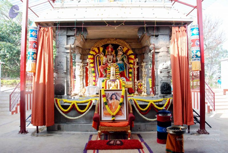 File:20091229DSC 7861 CMP WM00100 Procession.jpg