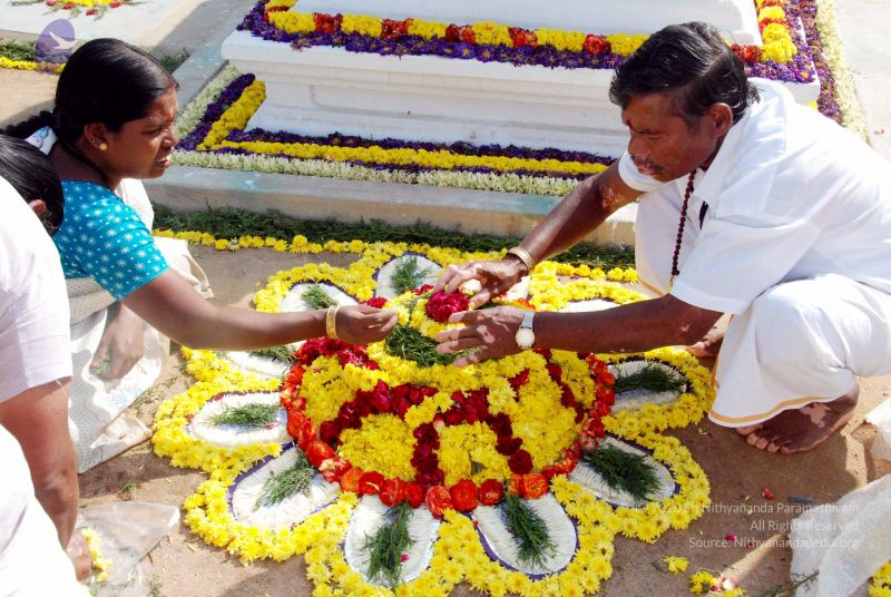 File:20091229DSC 7888 CMP WM00100 Procession.jpg