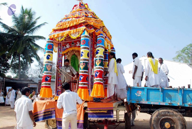 File:20091229DSC 7910 CMP WM00100 Procession.jpg