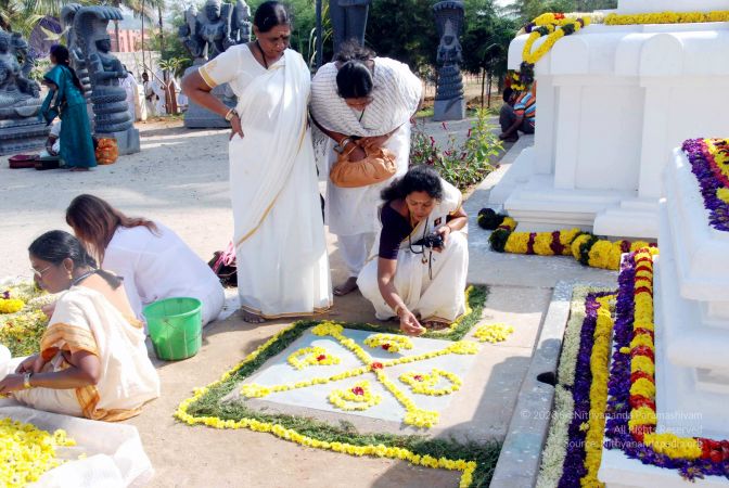 20091229DSC 7912 CMP WM00100 Procession.jpg