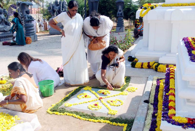 File:20091229DSC 7912 CMP WM00100 Procession.jpg