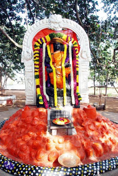 File:20091229DSC 7934 CMP WM00100 Procession.jpg