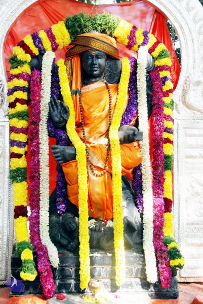 File:20091229DSC 7937 CMP WM00100 Procession.jpg