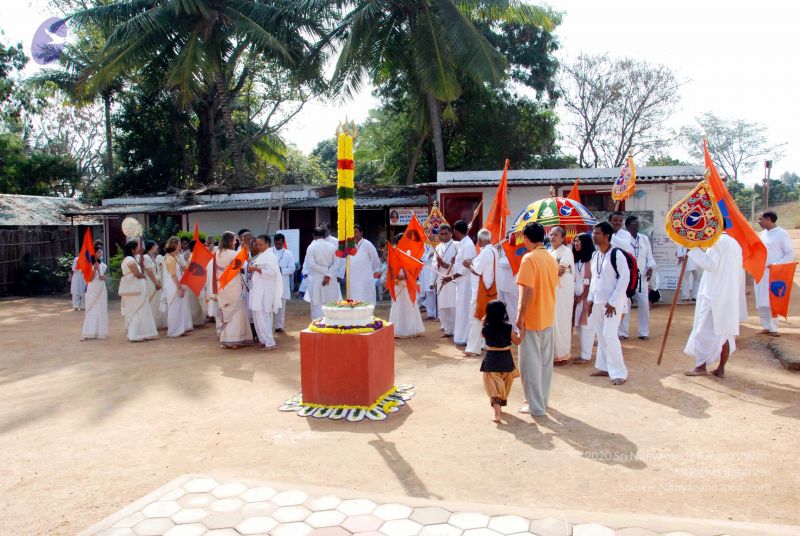 File:20091229DSC 7951 CMP WM00100 Procession.jpg