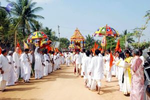 20091229DSC 7975 CMP WM00100 Procession.jpg