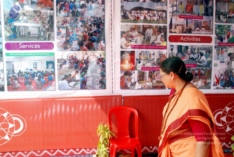 File:20091229DSC 7978 CMP WM00100 Procession.jpg