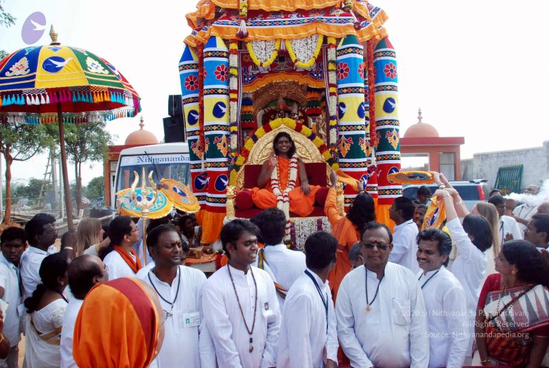 File:20091229DSC 8025 CMP WM00100 Procession.jpg