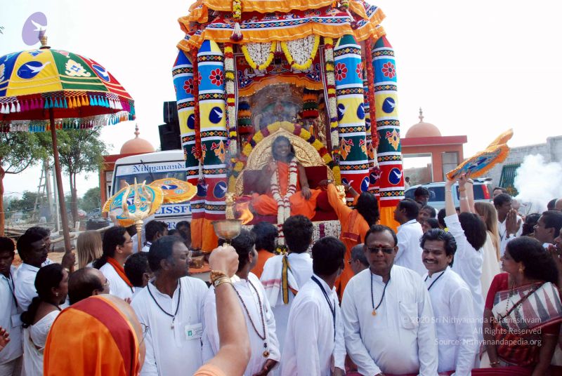 File:20091229DSC 8026 CMP WM00100 Procession.jpg