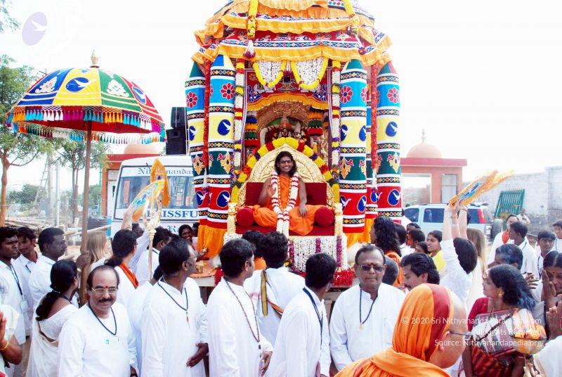 File:20091229DSC 8029 CMP WM00100 Procession.jpg