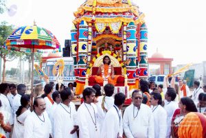 20091229DSC 8030 CMP WM00100 Procession.jpg