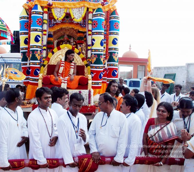 File:20091229DSC 8032 CMP WM00100 Procession.jpg