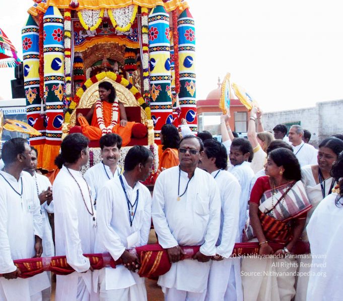 File:20091229DSC 8035 CMP WM00100 Procession.jpg