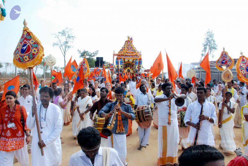 File:20091229DSC 8043 CMP WM00100 Procession.jpg