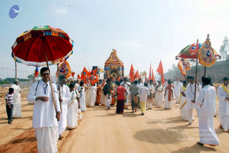 File:20091229DSC 8088 CMP WM00100 Procession.jpg