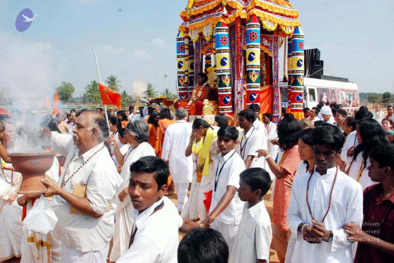 File:20091229DSC 8101 CMP WM00100 Procession.jpg