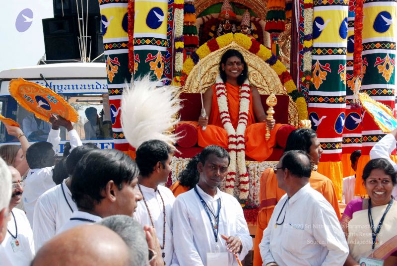 File:20091229DSC 8110 CMP WM00100 Procession.jpg