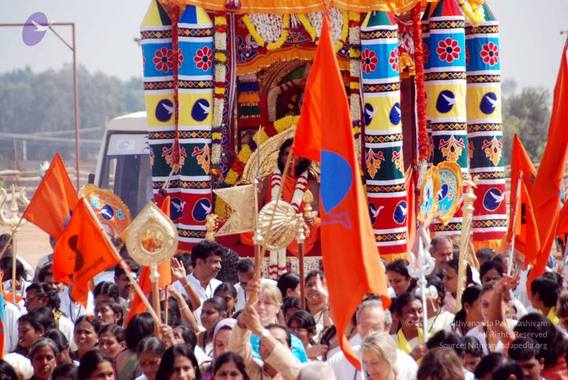 File:20091229DSC 8180 CMP WM00100 Procession.jpg